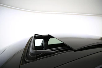 https://vehicle.imgix.net/4276461/1976afb2-d695-4417-ab5a-faa31e16230a.jpg