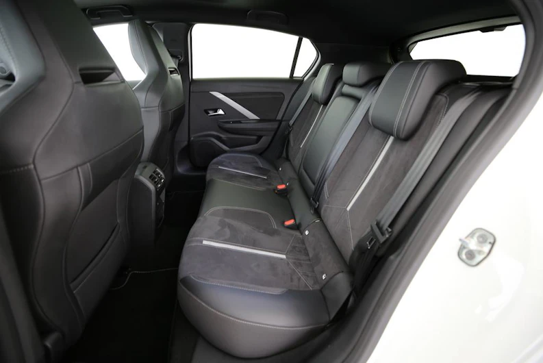 Fahrzeugbild OPEL ASTRA
