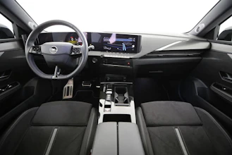 https://vehicle.imgix.net/4276461/cd3f81e1-4523-4725-bbb4-0a578f789fa4.jpg