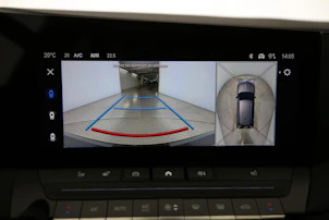Fahrzeugbild OPEL Astra Sports Tourer 1.6 T PHEV 180 Swiss Plus