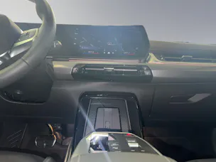 BMW X1 20d xDrive paddles