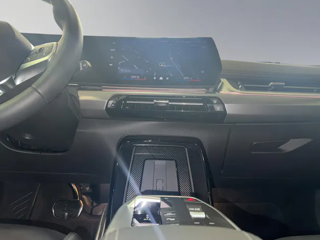 BMW X1 20d xDrive paddles