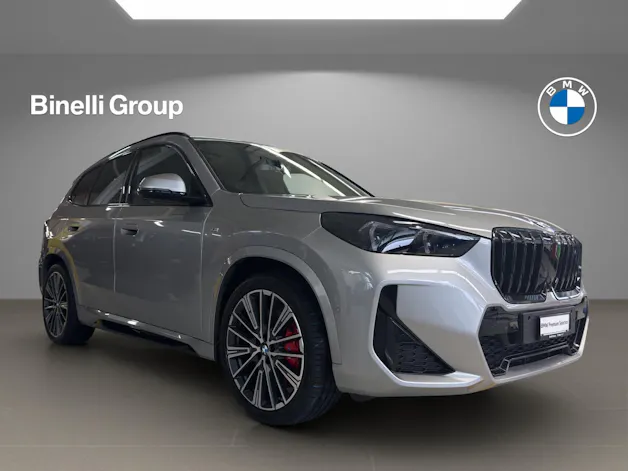 BMW X1 20d xDrive paddles