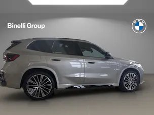 BMW X1 20d xDrive paddles