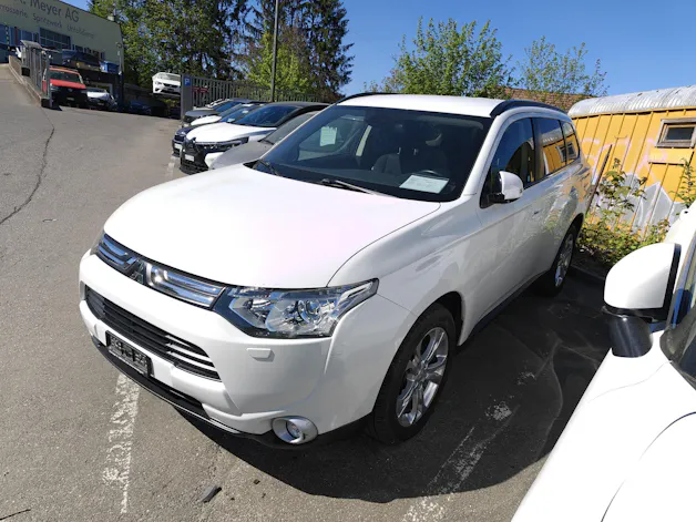 Mitsubishi Outlander 2.2 DID Intense eAssist