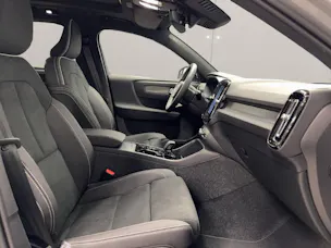 Volvo XC40 2.0 B4 MH Ultra Dark