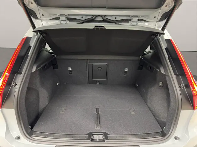 Volvo XC40 2.0 B4 MH Ultra Dark