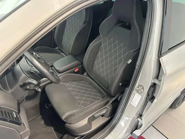 Škoda Karoq 2.0 TSI SportLine DSG 4x4