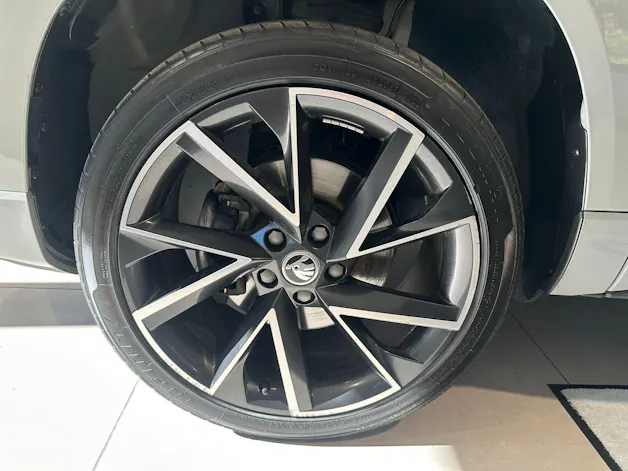 Škoda Karoq 2.0 TSI SportLine DSG 4x4