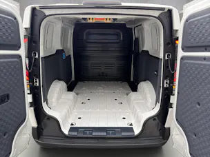 Kia PV5 Cargo 71.2 kWh Plus
