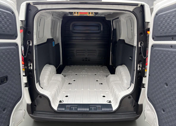 immagine del veicolo 6 immagine del veicolo 6