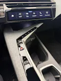 PEUGEOT 5008 1.6 PHEV Allure