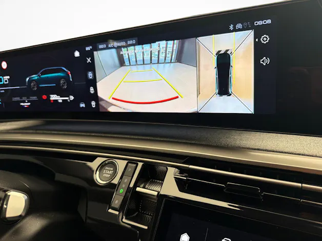 PEUGEOT 5008 1.6 PHEV Allure