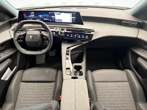 https://vehicle.imgix.net/4276565/62cfb6d3-956e-4d57-9503-f7aa55343bd3.jpg