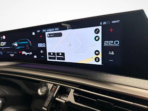 Fahrzeugbild PEUGEOT 5008 1.6 PHEV Allure
