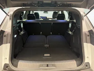 PEUGEOT 5008 1.6 PHEV Allure