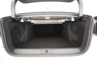 https://vehicle.imgix.net/4276586/5e614b9f-b2cf-41ee-a641-9e1f44896c3e.jpg