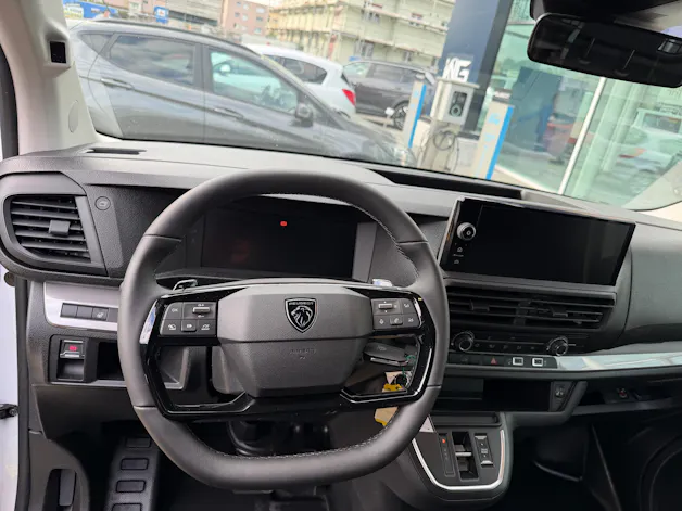 Peugeot e-Expert Kaw. Standard 75 kWh