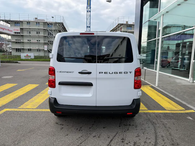 Peugeot e-Expert Kaw. Standard 75 kWh
