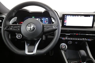 https://vehicle.imgix.net/4276615/d3950593-8a10-4672-bad4-60e886de8f12.jpg