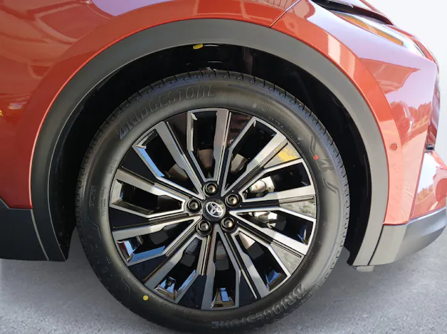 Toyota C-HR+ Premium AWD
