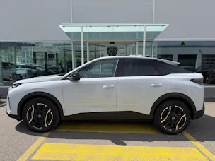 Peugeot 3008 e-Allure AWD