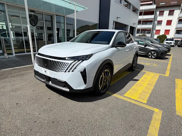 Peugeot 3008 e-Allure AWD