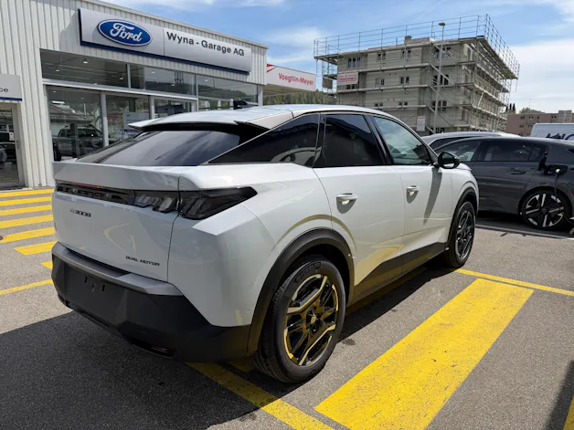 Peugeot 3008 e-Allure AWD