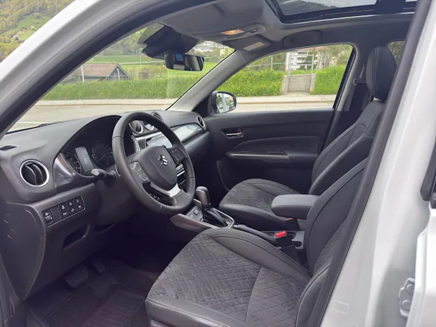 Suzuki Vitara 1.4 T Compact Top Hybrid 4x4