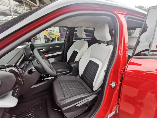 Citroën C3 1.2 Hybrid Edition Tricolore
