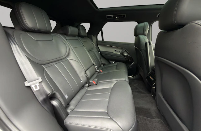 Vehicle image 10 Vehicle image 10