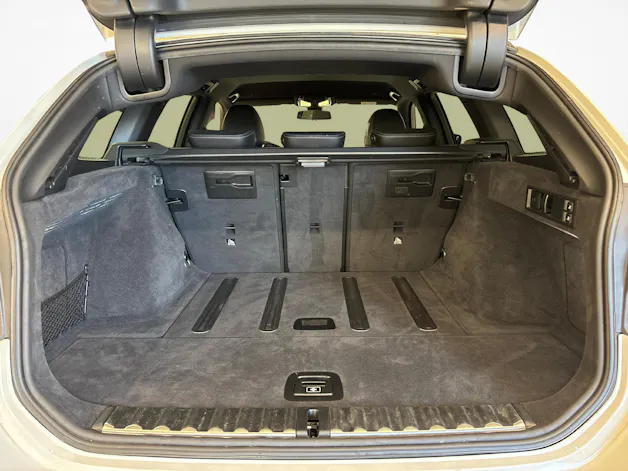 BMW 320d xDrive Touring 48V M-Sport