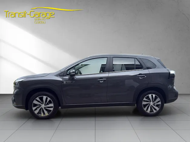 Suzuki S-Cross 1.4 T Sakura Top Hybrid 4x4