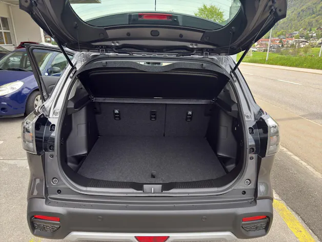 Suzuki S-Cross 1.4 T Sakura Top Hybrid 4x4