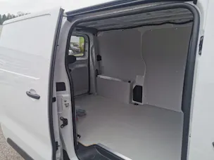 Citroën Jumpy Kaw. M 2.2 BlueHDi 150 First S/S