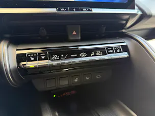 Toyota C-HR 2.0 PHEV Swiss Edition