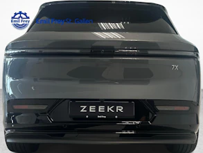 https://vehicle.imgix.net/4276902/5b07edf9-5ad4-46d4-9235-ce4612273630.jpg