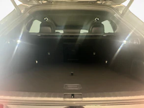 https://vehicle.imgix.net/4276902/f6061cbc-e7bc-43a7-9797-afc8003db0ce.jpg