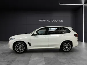 BMW X5 50e xDrive Attraktiven Leasingzinssatz ab 0,9 % bei Abschluss einer BMW Fahrzeugversicherung.