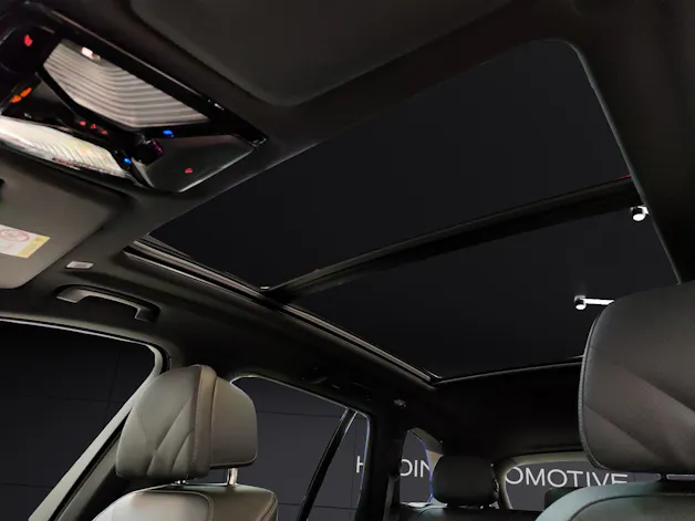 BMW X5 50e xDrive Attraktiven Leasingzinssatz ab 0,9 % bei Abschluss einer BMW Fahrzeugversicherung.