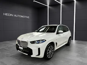 BMW X5 50e xDrive Attraktiven Leasingzinssatz ab 0,9 % bei Abschluss einer BMW Fahrzeugversicherung.