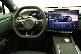 https://vehicle.imgix.net/4276952/a1fb830e-b040-42f1-bcf1-924e8d094ca8.JPG