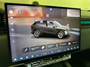 Fahrzeugbild ZEEKR 7X Privilege AWD