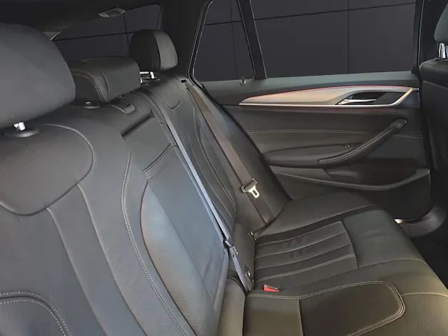 BMW 520d xDrive Touring