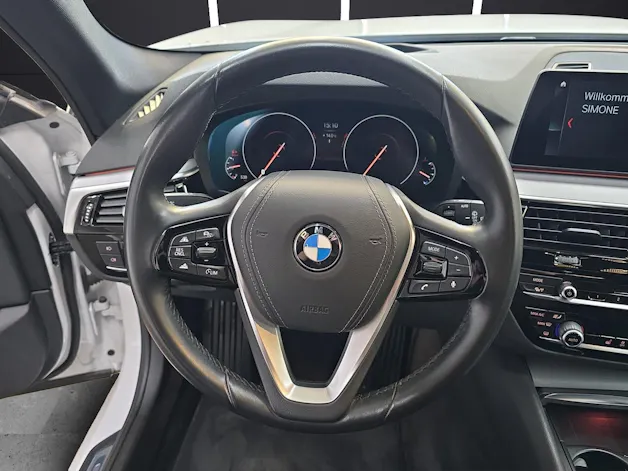 BMW 520d xDrive Touring