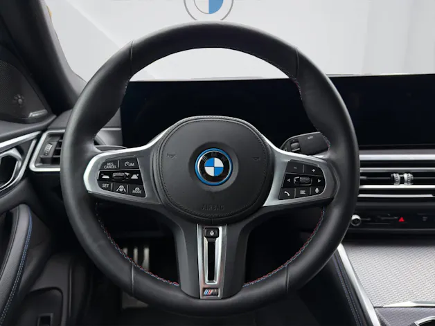 BMW i4 M50