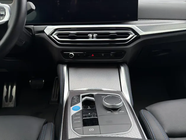 BMW i4 M50