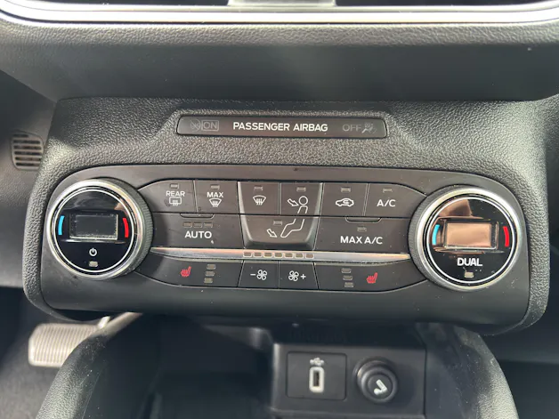 Ford Focus 1.0i EcoB 125 Cool&Connect