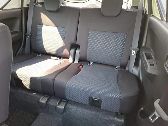 Fahrzeugbild 10 Fahrzeugbild 10