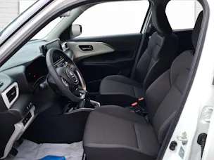 Suzuki Swift 1.2 Sakura Top Hybrid 4x4
